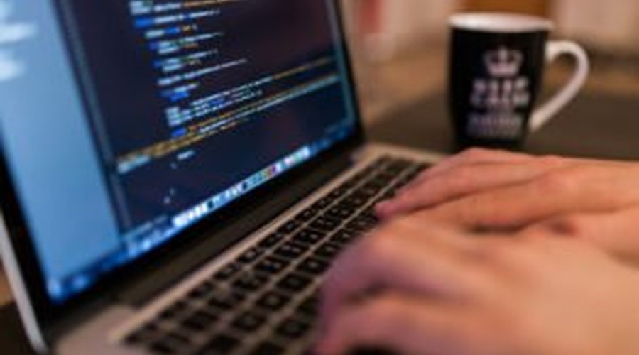 How to Launch Your Career as a Tech Writer