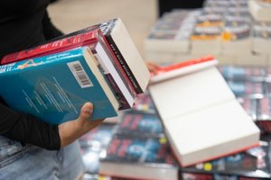 How to Give Yourself a Mid-Year Writing Progress Checkup